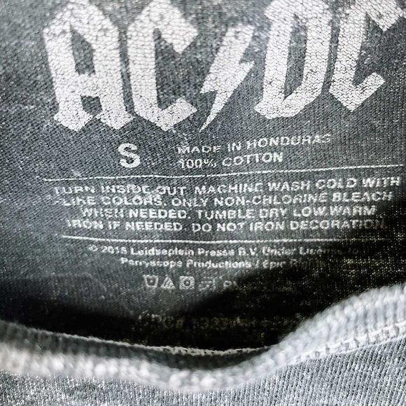 ⚡️SOLD⚡️ acdc 2015 fly on the wall tour '85 - size small - Picture 6 of 7